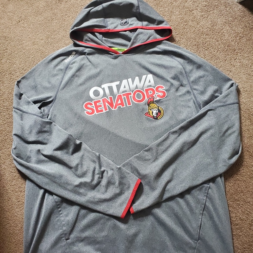 Reebok Ottawa Senators Players Locker room hoodie. Size XXL